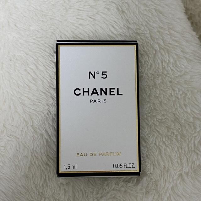 CHANEL - CHANEL シャネル No.5 オードパルファム 1.5mlの通販 by 𝑡ℎ𝑎𝑛𝑘 𝑦𝑜𝑢 ♡｜シャネルならラクマ