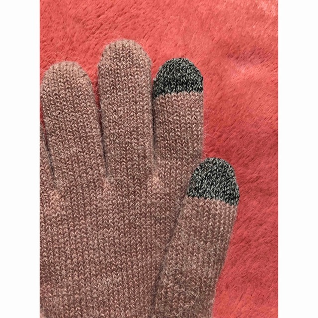 ★エルシィ様専用★ミッフィー グッズ スマホ対応ケーブル手袋 ボリス ピンク  レディースのファッション小物(手袋)の商品写真