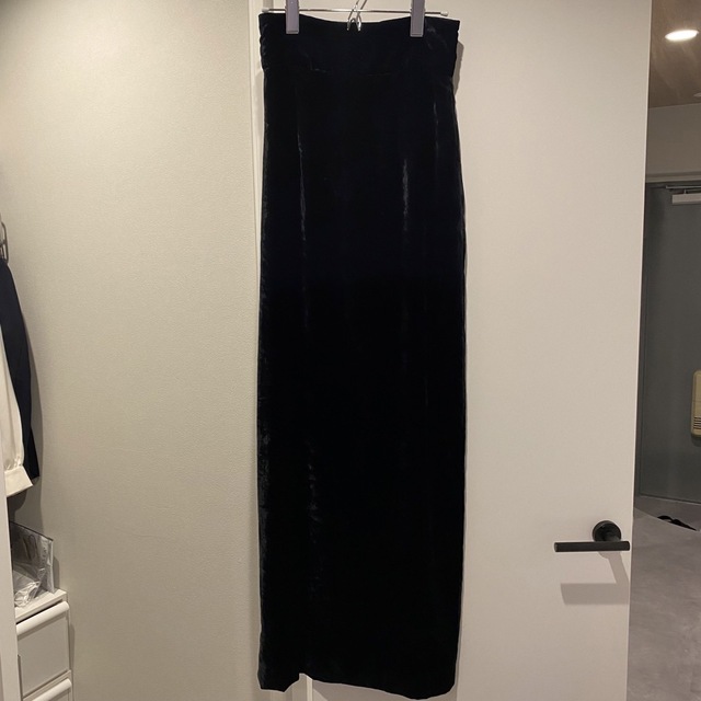 ZARA(ザラ)のZARA ベロアスカート レディースのスカート(ロングスカート)の商品写真