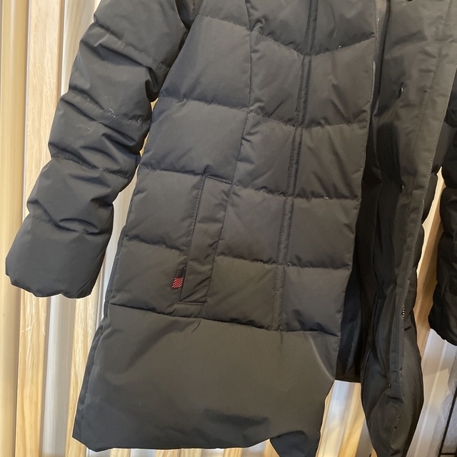 WOOLRICH(ウールリッチ)のウールリッチ130センチダウン キッズ/ベビー/マタニティのキッズ服男の子用(90cm~)(コート)の商品写真