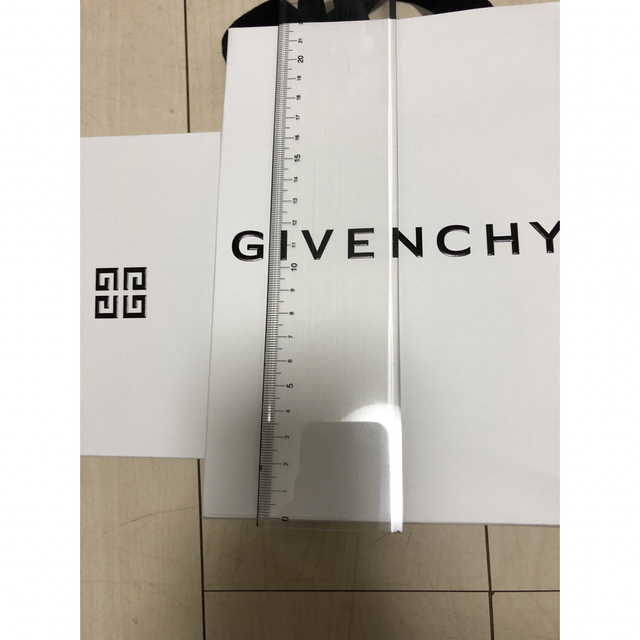 GIVENCHY(ジバンシィ)のジバンシー　ショッパー レディースのバッグ(ショップ袋)の商品写真