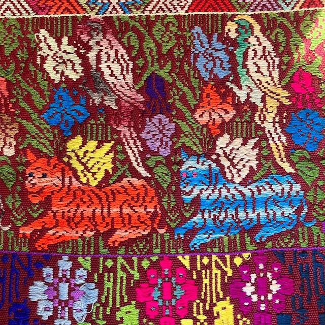グァテマラ 民族衣装 ウィピル ポンチョ ハンドメイド 刺繍 手刺繍 希少 ポンチョ