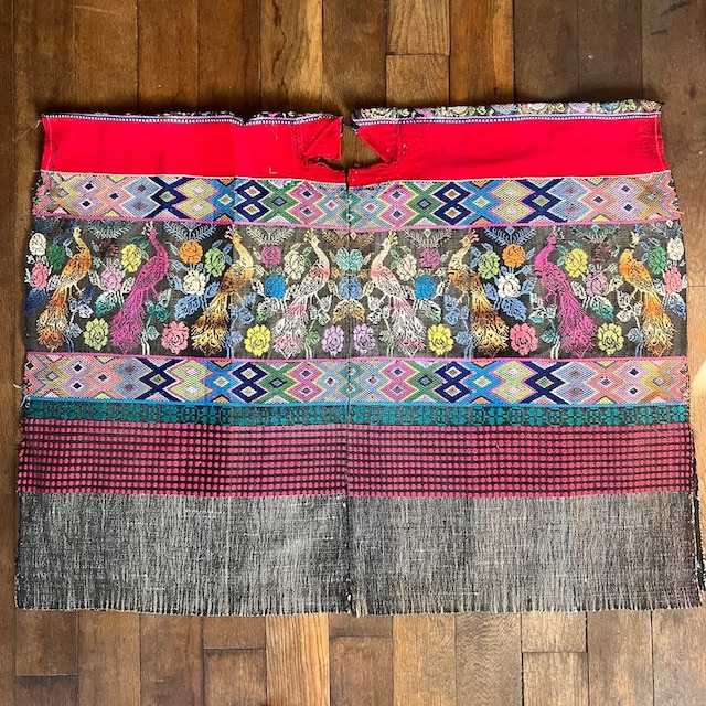 グァテマラ 民族衣装 ウィピル ポンチョ ハンドメイド 刺繍 手刺繍 希少 5