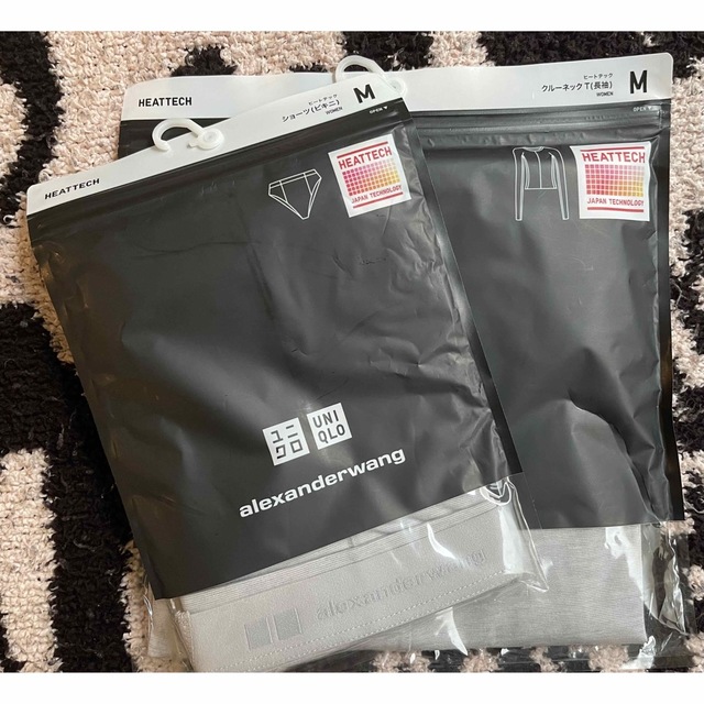 Alexander Wang(アレキサンダーワン)のユニクロ UNIQLO アレキサンダーワンセットリブクルーネックヒートテック  レディースの下着/アンダーウェア(アンダーシャツ/防寒インナー)の商品写真