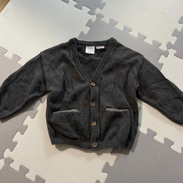 ZARA KIDS(ザラキッズ)のzara baby ニットカーディガン　92 キッズ/ベビー/マタニティのキッズ服女の子用(90cm~)(カーディガン)の商品写真