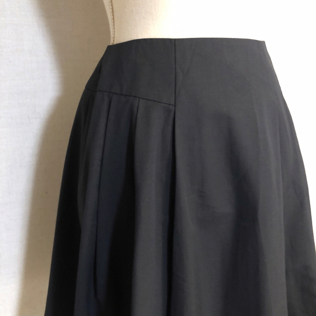 M'S GRACY(エムズグレイシー)のエムズグレイシー シンプル プリーツ スカート 36 レディースのスカート(ひざ丈スカート)の商品写真