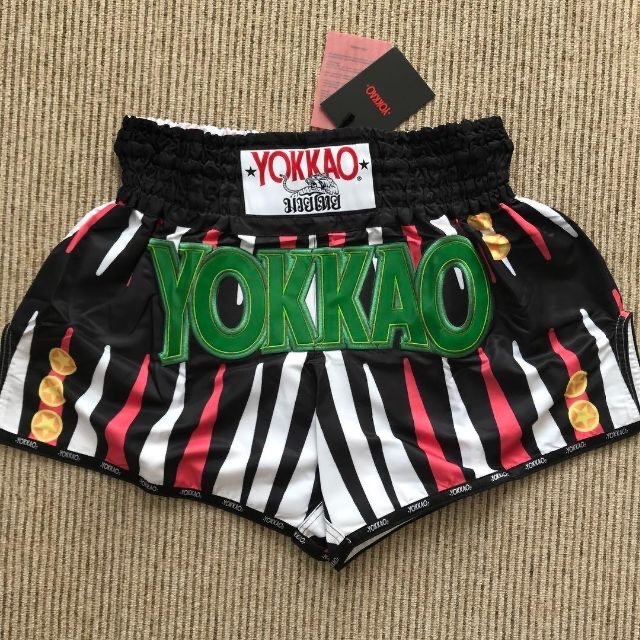 YOKKAO ムエタイパンツ「Hustle」 ゴールド Lサイズ - その他スポーツ YOKKAO ムエタイパンツ「Hustle」 ゴールド Lサイズ - その他スポーツ