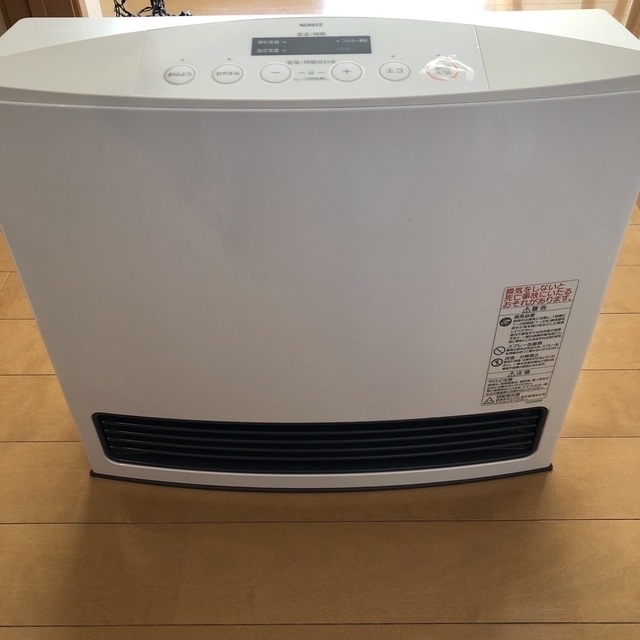NORITZ(ノーリツ)のガスファンヒーター　ガスコード付き　 スマホ/家電/カメラの冷暖房/空調(ファンヒーター)の商品写真