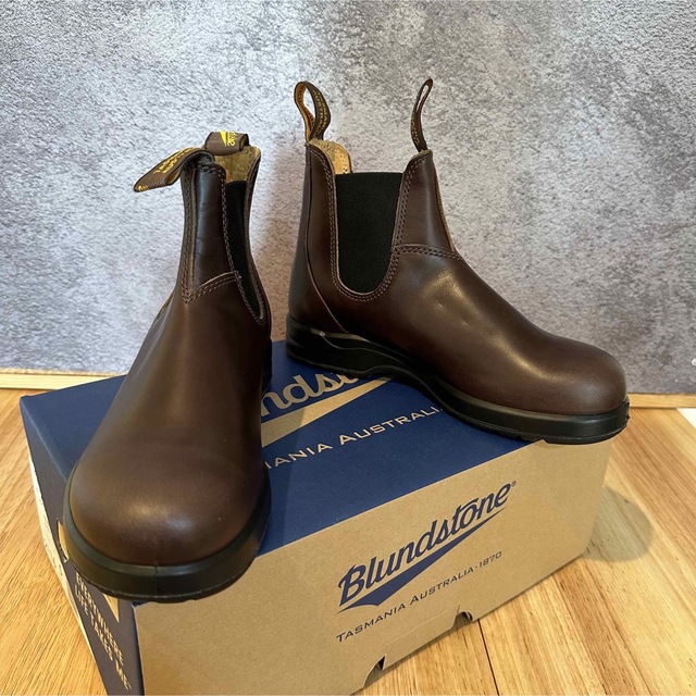 Blundstone(ブランドストーン)のUK4 【極美品】ブランドストーン　ブラウン　 オールテレイン　BS2057 レディースの靴/シューズ(ブーツ)の商品写真