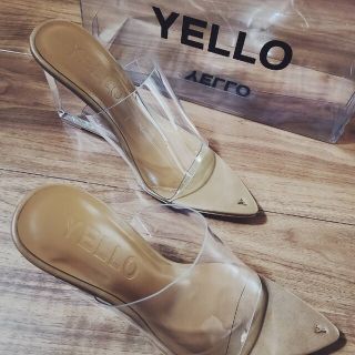 YELLO タイガークリアサンダル　M