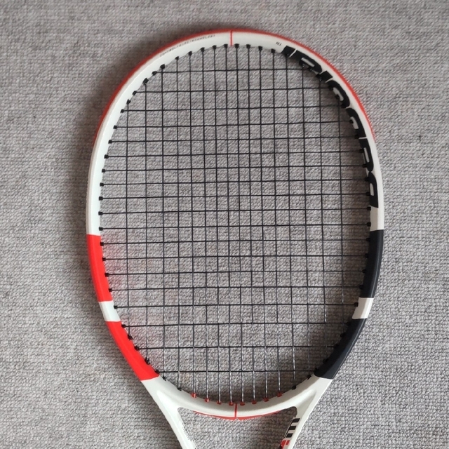 Babolat(バボラ)の2019 Babolat ピュアストライク100 G3 スポーツ/アウトドアのテニス(ラケット)の商品写真