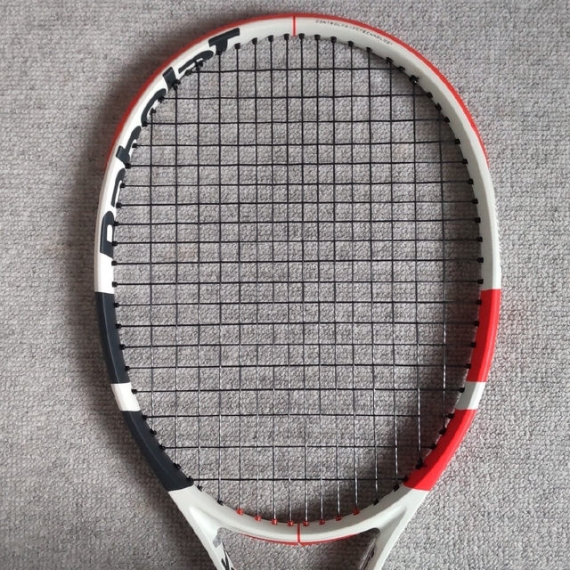 Babolat(バボラ)の2019 Babolat ピュアストライク100 G3 スポーツ/アウトドアのテニス(ラケット)の商品写真