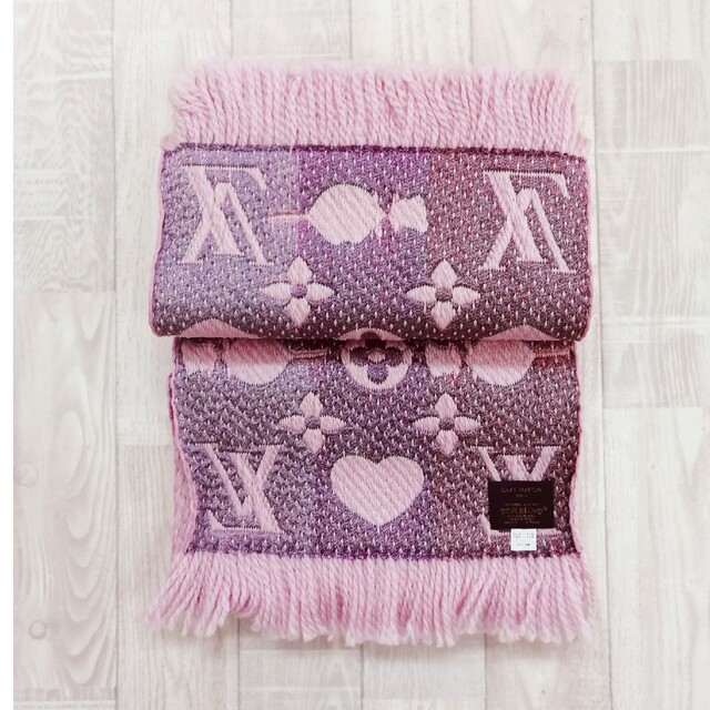 LOUIS VUITTON - 【Louis Vuitton】ロゴマニア アラフォリ LOUIS VUITTON - 【Louis Vuitton】ロゴマニア アラフォリ