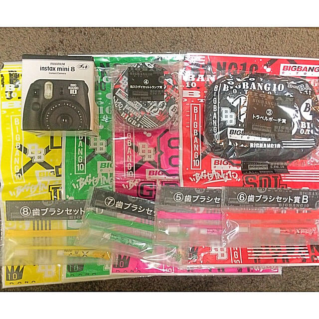 BIGBANG(ビッグバン)のbigbangチェキ15点セット エンタメ/ホビーのタレントグッズ(アイドルグッズ)の商品写真