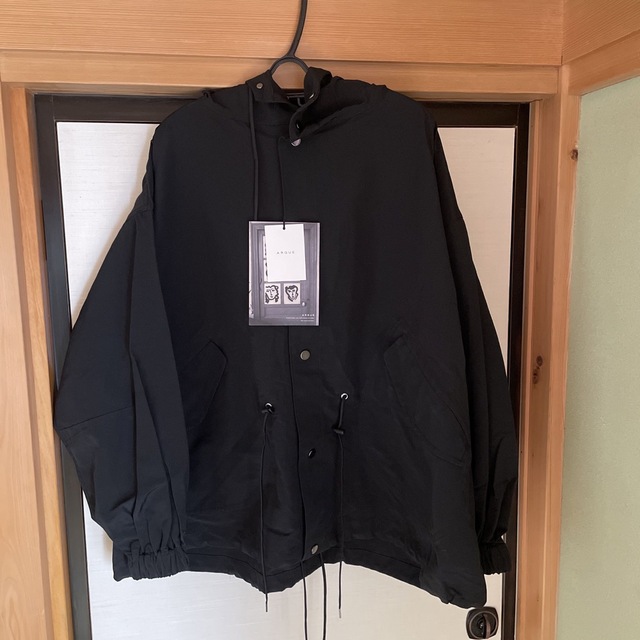 ARGUE(アギュー)の【新品未使用】argue NYLON FOODIE BLOUSON BLACK レディースのジャケット/アウター(ブルゾン)の商品写真