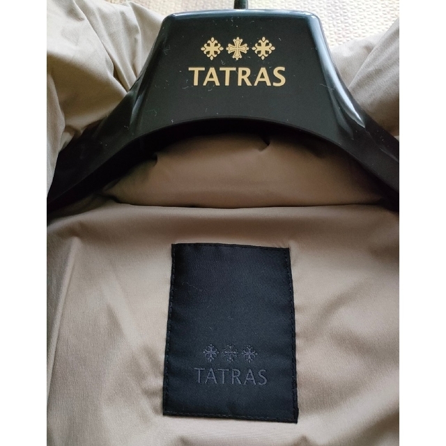 TATRAS(タトラス)の新品未使用★タトラスアゴーニャダウンコート レディースのジャケット/アウター(ダウンコート)の商品写真