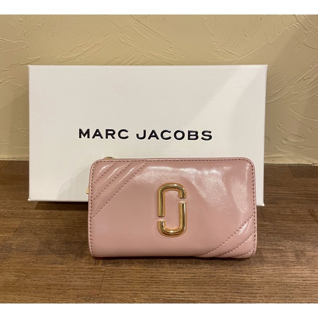 MARC JACOBS / 大人ピンク / ミニ財布