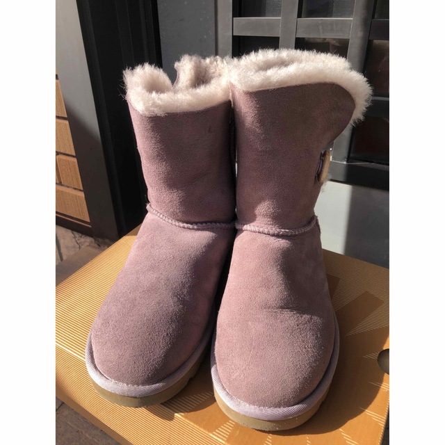 UGG(アグ)のugg ショートブーツ レディースの靴/シューズ(ブーツ)の商品写真