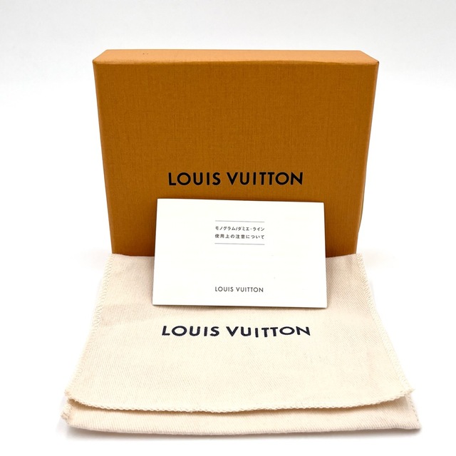 LOUIS VUITTON(ルイヴィトン)のLOUIS VUITTON ルイヴィトン 二つ折り財布 モノグラムマヒナ ポルトフォイユクレア コンパクトウォレット ミニウォレット ベージュ M80817    ガレ シルバー金具 レディース ギフト 美品【中古品】 レディースのファッション小物(財布)の商品写真