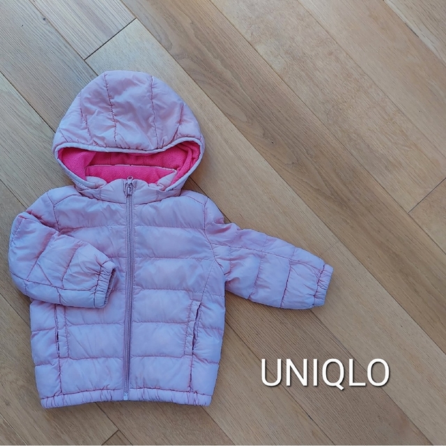 UNIQLO(ユニクロ)のUNIQLO キッズダウン ピンク 女の子 90 キッズ/ベビー/マタニティのキッズ服女の子用(90cm~)(ジャケット/上着)の商品写真