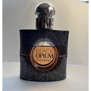 イヴサンローラン(Yves Saint Laurent)のイヴ　サン　ローラン Black Opium  香水(香水(女性用))