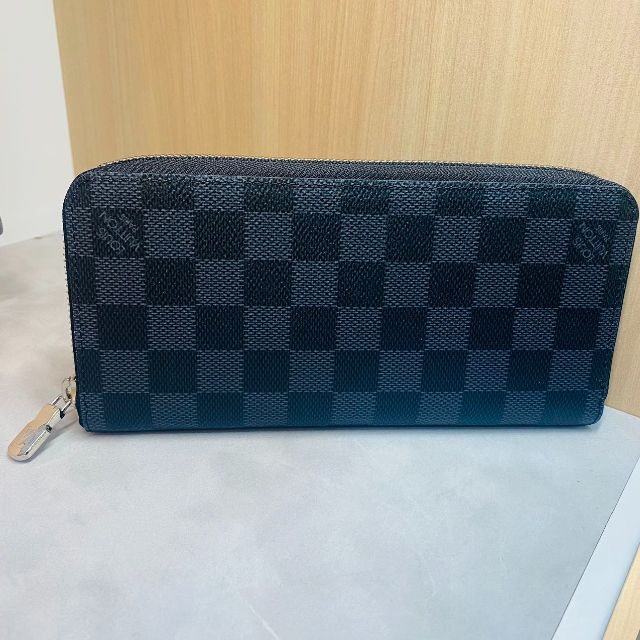 ルイヴィトン LV ジッピーウォレット ヴェルティカル N63095