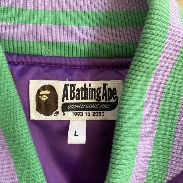 A BATHING APE(アベイシングエイプ)のbape エイプ スタジャン L 未使用 メンズのジャケット/アウター(スタジャン)の商品写真