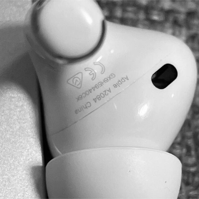 Apple(アップル)のApple AirPods Pro 片耳 L 片方 左耳 美品 157 スマホ/家電/カメラのオーディオ機器(ヘッドフォン/イヤフォン)の商品写真