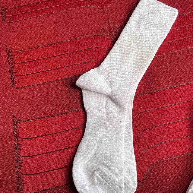 Atsugi(アツギ)の白　靴下　3足組 レディースのレッグウェア(ソックス)の商品写真