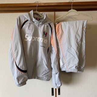シュプリーム(Supreme)のSupreme / Umbro Track Jacket  pant "Grey(ナイロンジャケット)