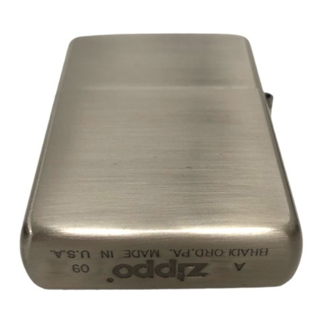 ZIPPO(ジッポー)のジッポー ZIPPO スコーピオン オイルライター 2009年 シルバー ※TP メンズのファッション小物(その他)の商品写真