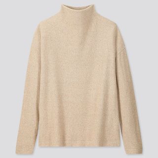 ユニクロ(UNIQLO)のソフトニットフリースハイネックT（長袖）(カットソー(長袖/七分))