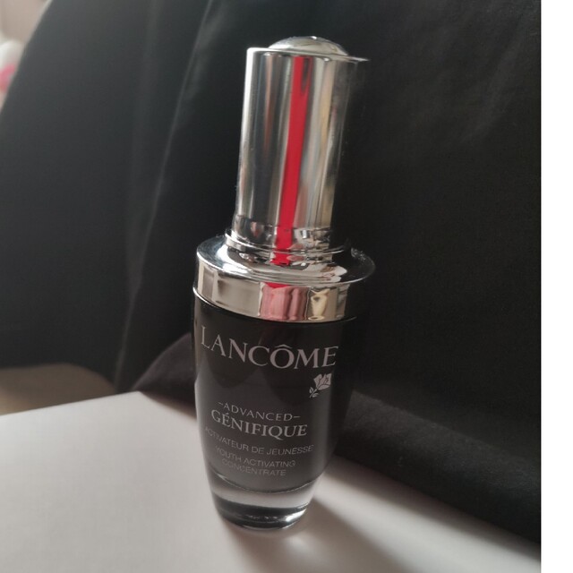 LANCOME(ランコム)のランコム　ジェニフィックアドバンスト　美容液 コスメ/美容のスキンケア/基礎化粧品(美容液)の商品写真