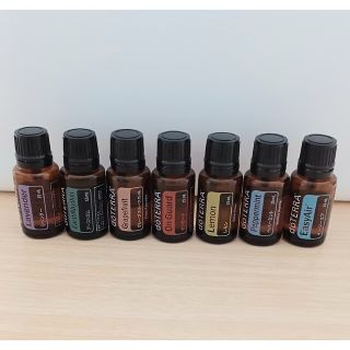 ドテラ(doTERRA)のドテラ エッセンシャルオイル doTERRA アロマオイル 7本セット(エッセンシャルオイル（精油）)