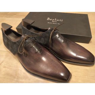 ベルルッティ(Berluti)のバルバ様用【新品未使用】Berluti: ドレスシューズ(サイズ10)(ドレス/ビジネス)