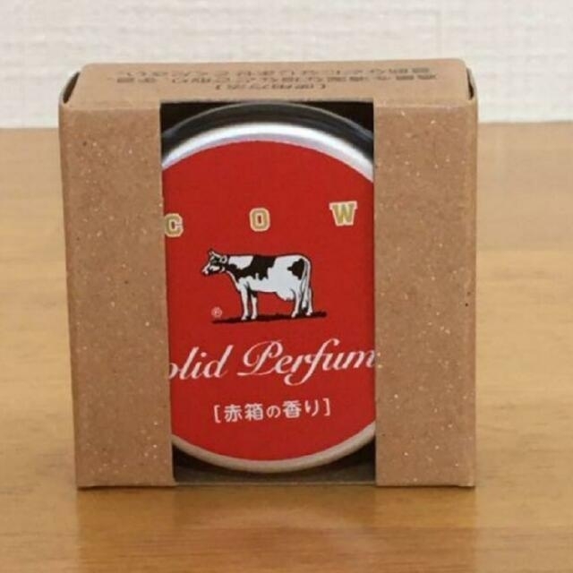COW(カウブランド)の牛乳石鹸 限定 練り香水 赤箱 カウブランド コスメ/美容の香水(ユニセックス)の商品写真