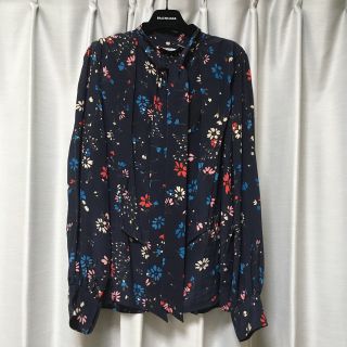 バレンシアガ ボウタイの通販 22点 | Balenciagaを買うならラクマ