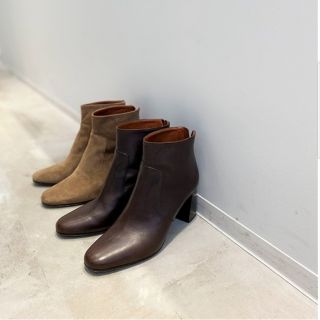 【美品・ほぼ未使用】CASADEI　ショートブーツ　アパルトモン購入