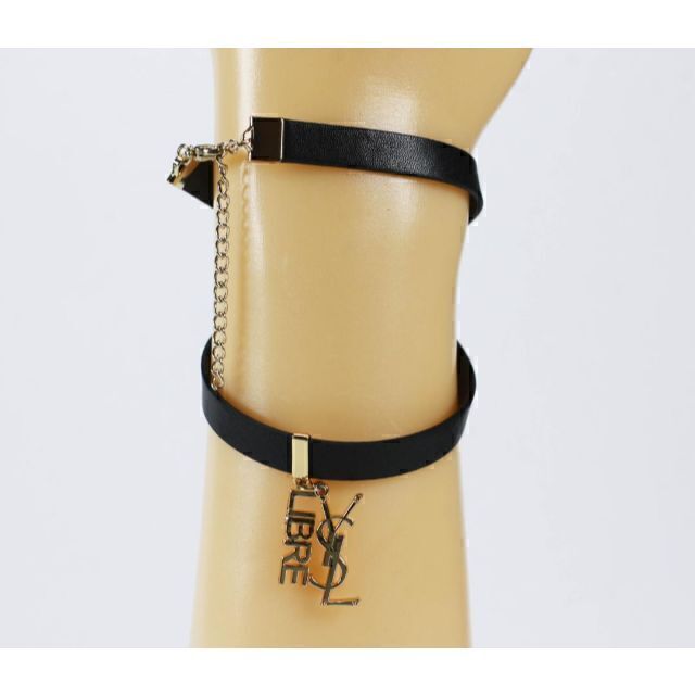 Yves Saint Laurent Beaute(イヴサンローランボーテ)のyslblc1 新品未使用　イヴサンローラン　ノベルティ２WAYブレスレット レディースのアクセサリー(ブレスレット/バングル)の商品写真