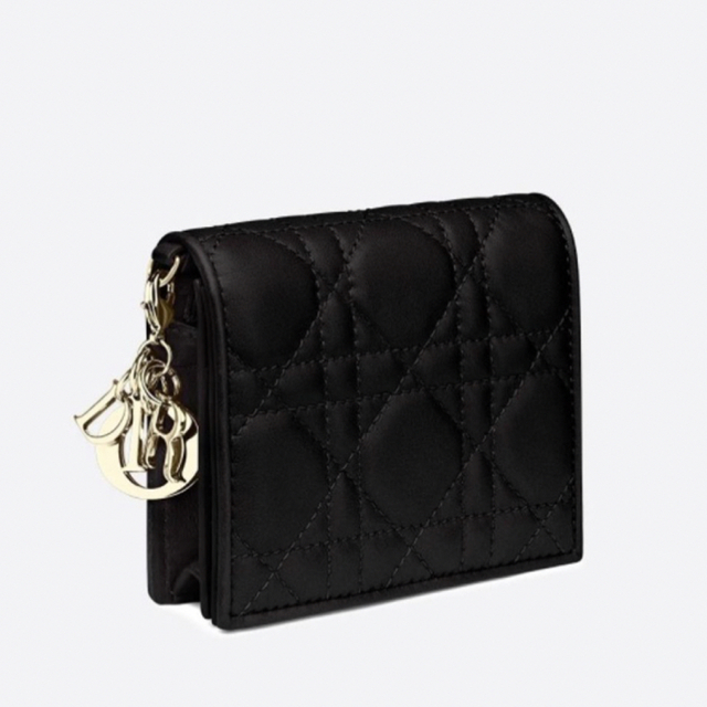 Dior(ディオール)のDior ラムスキン LADY Dior 財布  レディースのファッション小物(財布)の商品写真