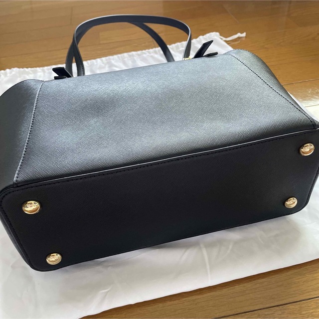 Michael Kors(マイケルコース)のマイケルコース　トートバッグ　黒　新品未使用 レディースのバッグ(トートバッグ)の商品写真