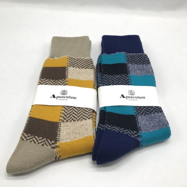 AQUA SCUTUM(アクアスキュータム)のAquascutum アクアスキュータム 靴下2足セット A24　新品　チェック メンズのレッグウェア(ソックス)の商品写真