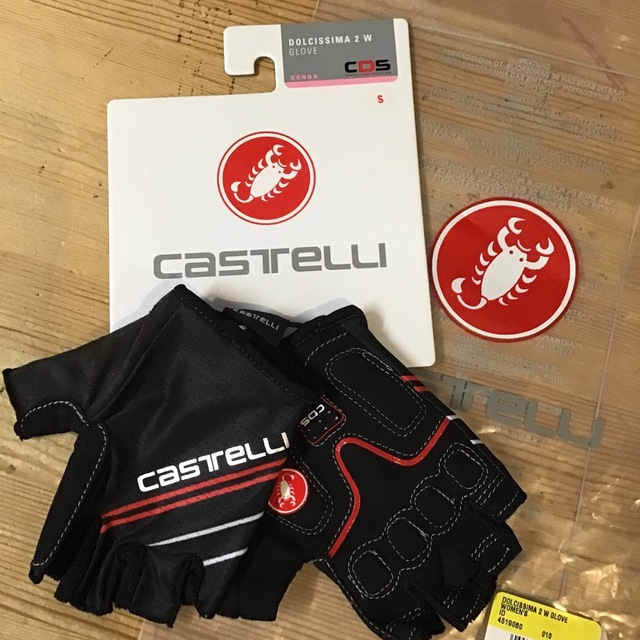 カステリ　casteLLI  サイクリング　グローブ スポーツ/アウトドアの自転車(ウエア)の商品写真