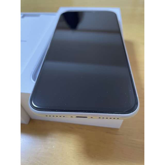 美品 iPhone XR 本体 SIMフリー バッテリー 91% ホワイト