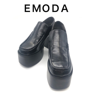 エモダ(EMODA)のEMODA チャンキーヒール ローファー Mサイズ ブラック 厚底 エモダ(ローファー/革靴)
