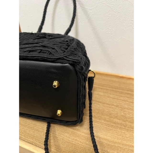 mame(マメ)のCording Embroidery Demi Lune Handbag レディースのバッグ(ハンドバッグ)の商品写真