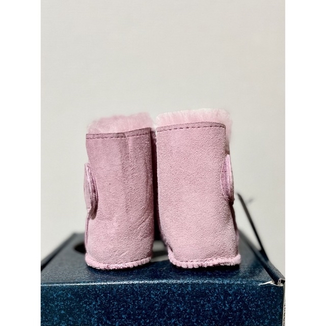 UGG(アグ)のEMU Australia ベビーブーツ　ピンク　18-24month キッズ/ベビー/マタニティのベビー靴/シューズ(~14cm)(ブーツ)の商品写真