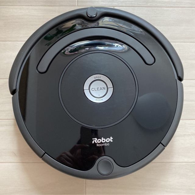 iRobot(アイロボット)の【中古品】IROBOT ルンバ627 ジャパネット限定モデル 日本正規品 スマホ/家電/カメラの生活家電(掃除機)の商品写真