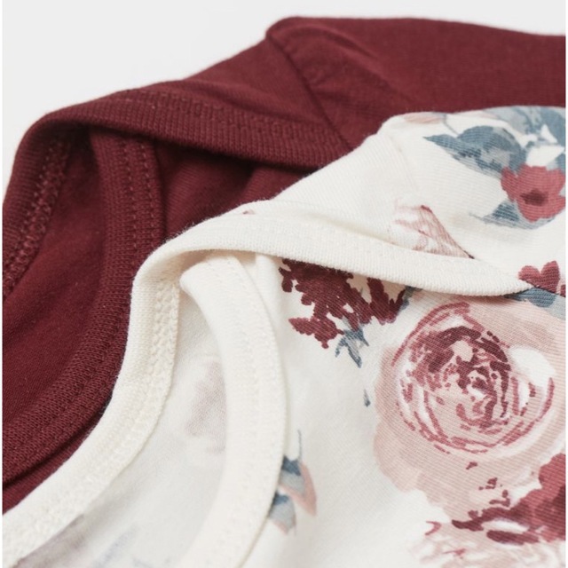 H&M(エイチアンドエム)のロンパース　２枚セット　長袖　サイズ85 キッズ/ベビー/マタニティのベビー服(~85cm)(ロンパース)の商品写真