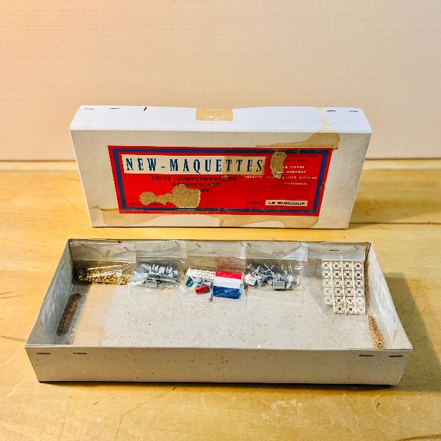 国内発送 船模型 LE SURCOUF / NEW MAQUETTES未組立品 #1 その他 国内発送 船模型 LE SURCOUF / NEW MAQUETTES未組立品 #1 その他